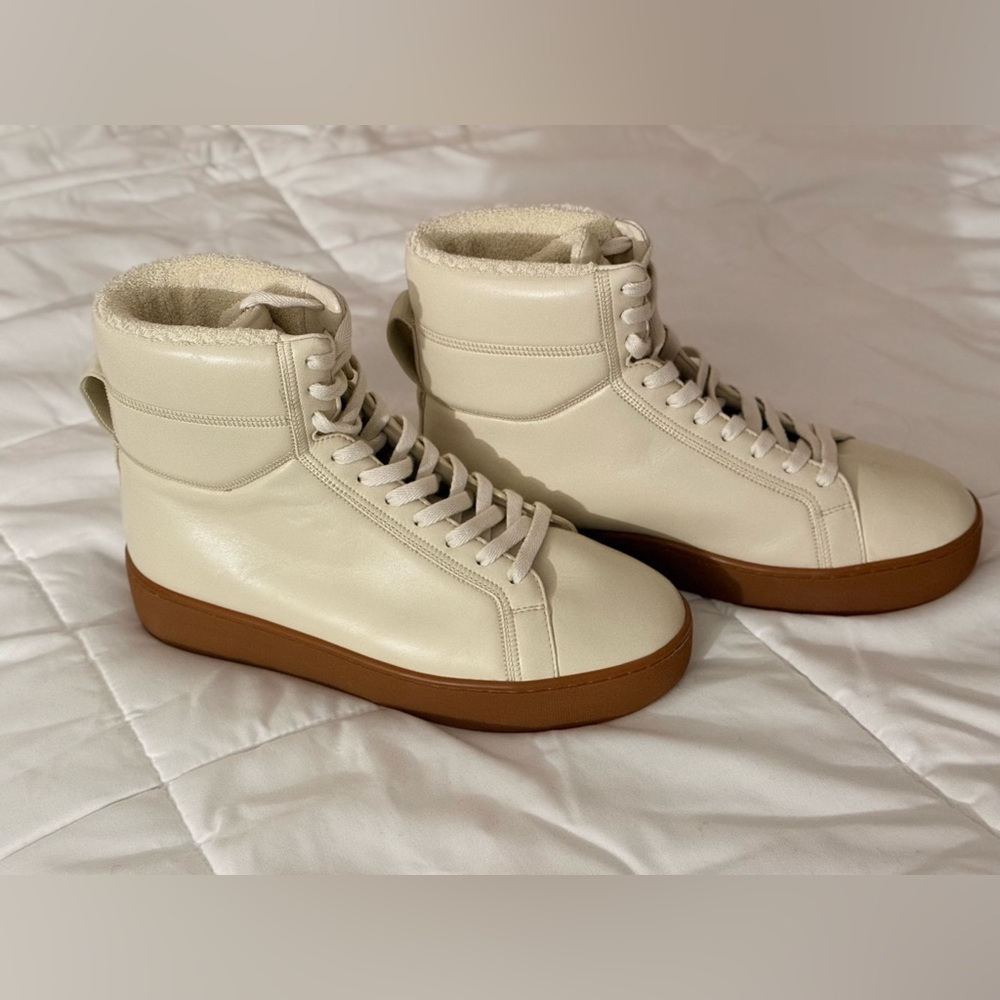 NWOT Bottega Veneta, The Quilt High-Top Leather Sneaker
